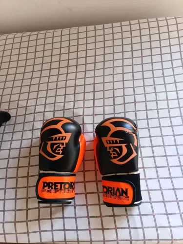 Luva Boxe/Muay Thai Pretorian Perfomance 12 Oz