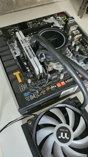 Kit Ryzen 5 5600 + 16Gb + Placa M + Watercooler 120mm Seminovo 3 meses de garantia