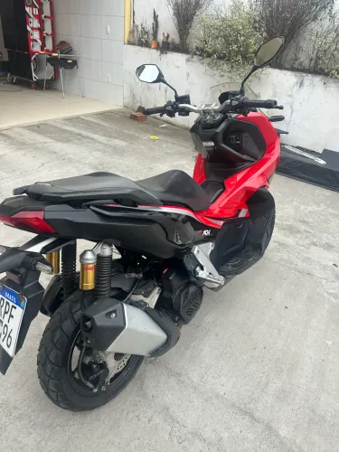 Vende-se Adv 150 ano 2022 