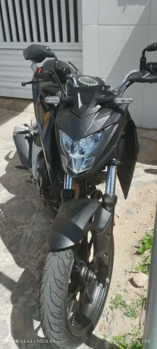 Cb thuister 300