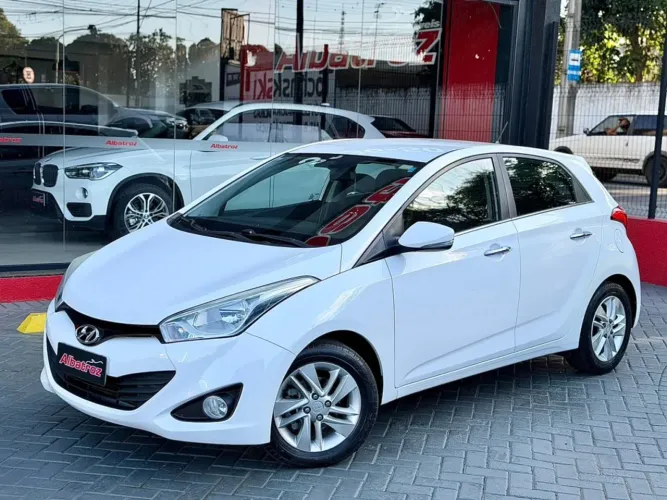 Hyundai HB20 Premium 1.6 Flex 16V Mec. 2015