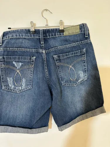 bermuda masculina Calvin Klein Tamanho 38