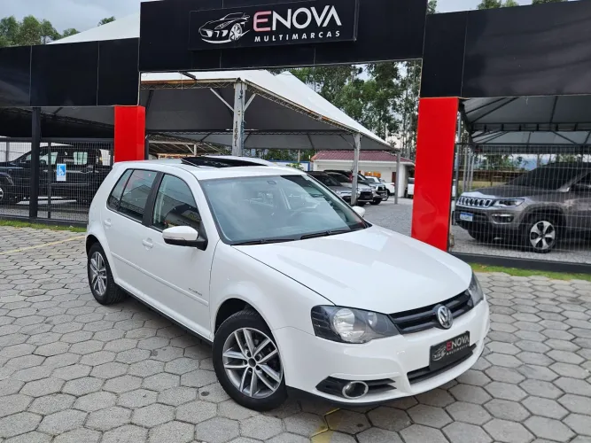 Volkswagen Golf Sportline 1.6 MI Total Flex 8V 4P 2013