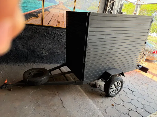 Carretinha baú