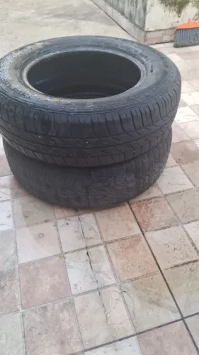 Para vender ligeiro, pneu 120,00 cada