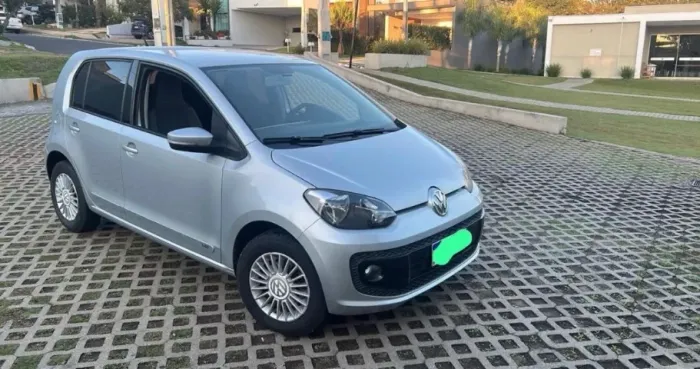 Volkswagen Up! Move 1.0 TSI Total Flex 12V 5P 2016
