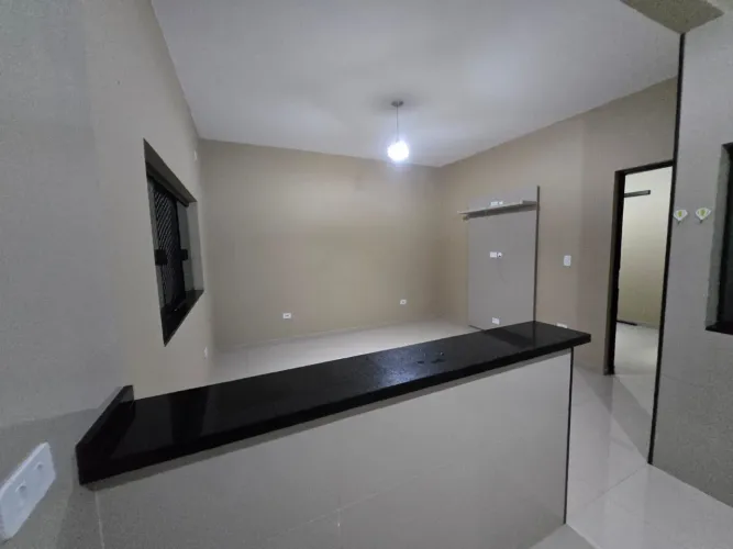 Alugo apartamento