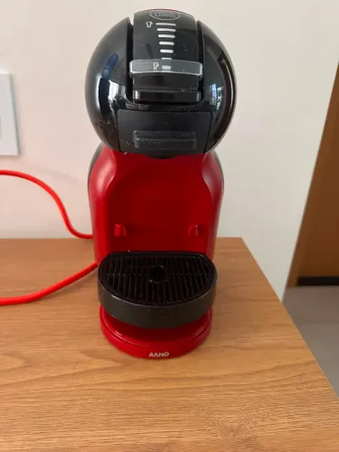 Vendo Cafeteira Dolce Gusto