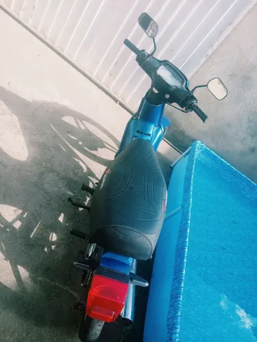 Vendo uma traxx 2011