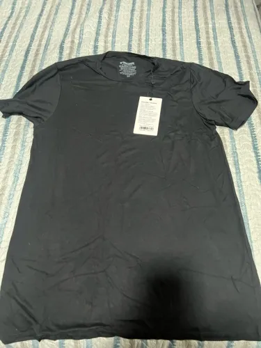 Camisa insider tamanho P na etiqueta