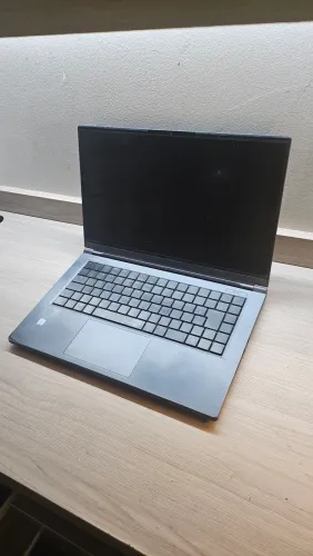 Notebook I7 9th 16gb ram ssd 256gb NVme