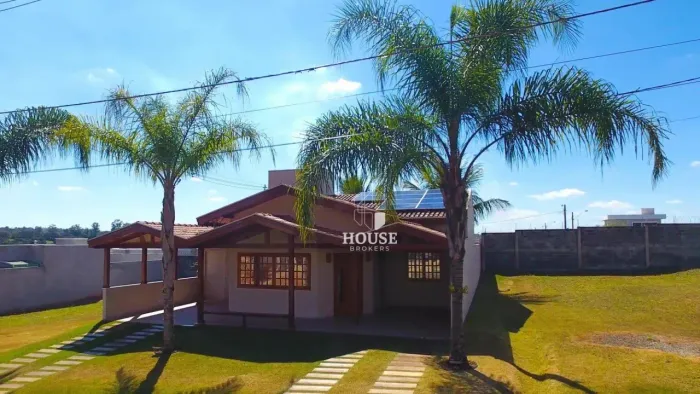 Casa MOBILIADA de 201m² com 3 dormitórios, sendo 1 suíte VENDA ou LOCAÇÃO, Condomínio Pal