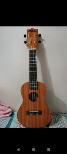 Ukulele concerto Malibu Marrom - Novo