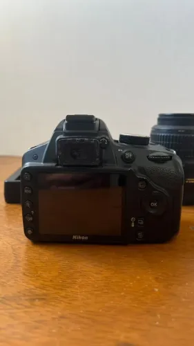 Nikon D3200 + lente 18-55mm - 15.659 cliques