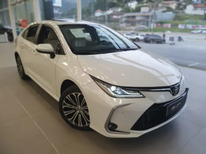 Toyota Corolla Altis 2.0 Flex 16V Aut. 2022