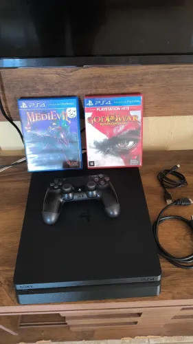 Ps4 slim um tera byte não aceita proposta.golpistta bem longe