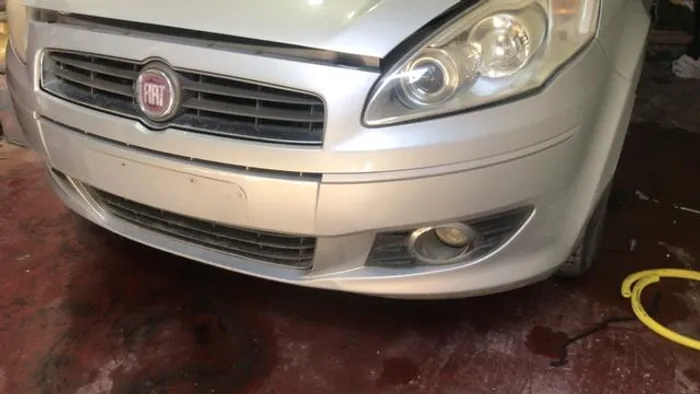 Sucata Fiat ideia 1.4 ano 2015