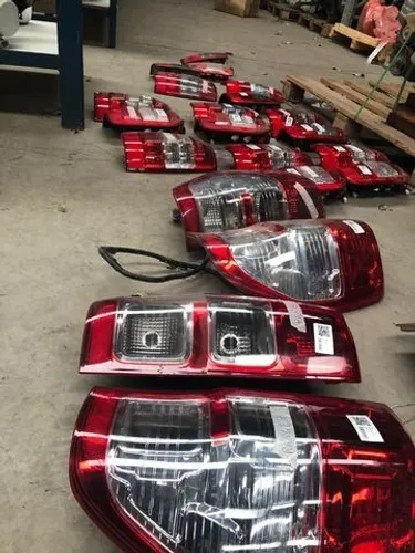 Lanternas de Camionetes Diversas (Hilux, L200, Frontier, Amarok, Ranger. Outras)