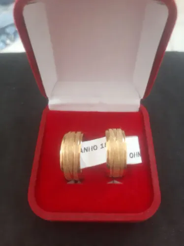 Par de alianças moeda antiga 
