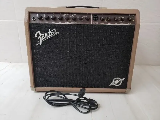 Combo Acoustiasonic Fender 100watts 127volts