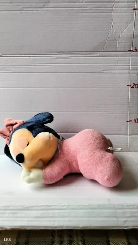 Pelúcia Baby Minnie Disney Japan 24cm