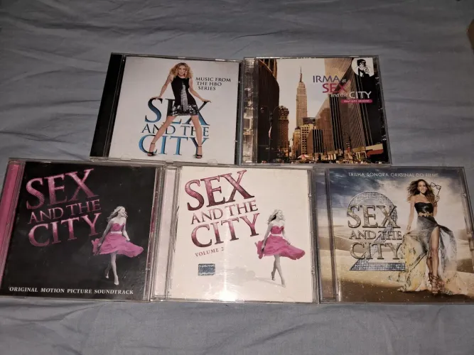 Coleção CDs da Série Sex and The City LOTE