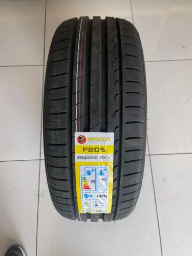 Promoção Pneu 225/40R19 93Y Minerva Novo