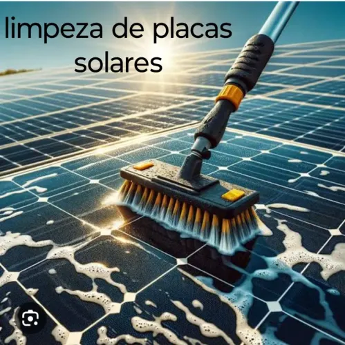 Limpeza de placas solares, calhas, caixas de agua...
