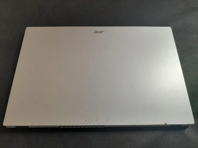 Notebook Acer AMD Ryzen 5 8GB 256GB SSD 15,6" - Windows 11 Aspire 3