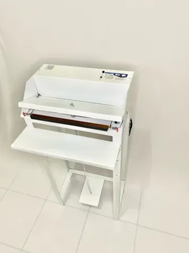Seladora pedal 30 cm bivolt Nova com garantia ideal para embalagem em geral.