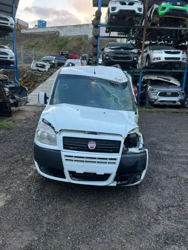 Fiat Doblo 1.8 2015 E.torq 132cvs Flex Manual - Vendida em Peças