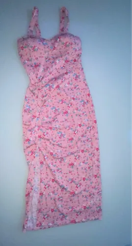 Vestido mídi