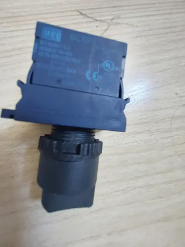 chave seletora da marca WEG, modelo BC10F.