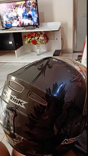 Capacete