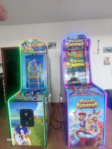Máquina de Arcade Subway Surfers