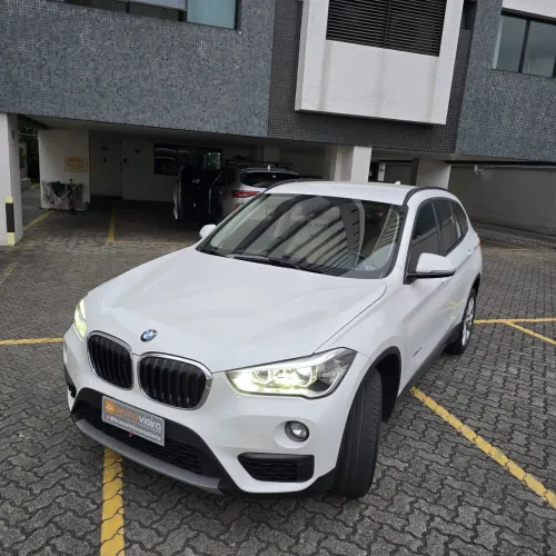 BMW X1 2.0 Turbo Activeflex Sdrive 20i Automático - 2016 - 59.890 km -