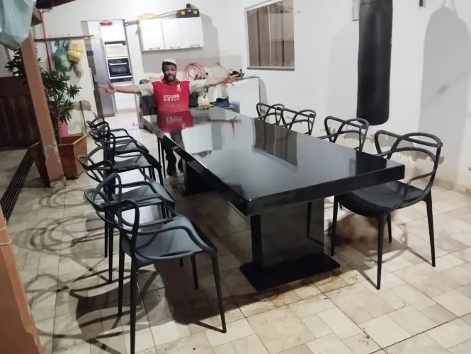Mesa de Jantar Preta Elegante! - Direto de fábrica.