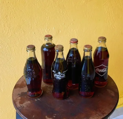 Garrafas de coca-cola antiga