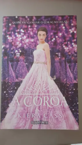 Livro a Coroa de Kiera Cass