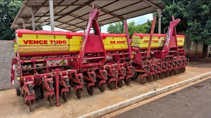 Plantadeira só pegar e começar a trabalhar 