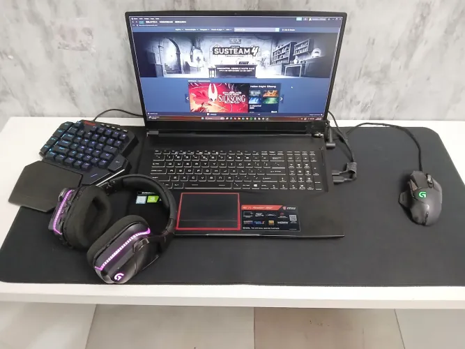 Notebook gamer Ge75 raider 85f