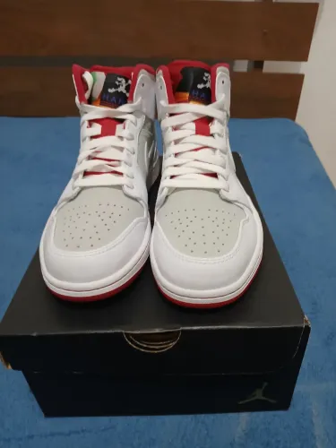 Air Jordan 1 Mid - Edição Especial