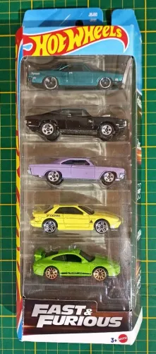 Hot Wheels - Fast & Furious Pack com 5 minis