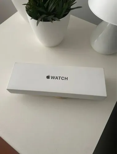 Apple Watch SE 40mm GPS - Novo na caixa