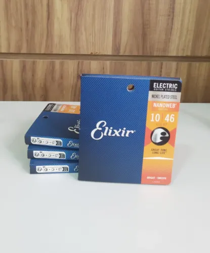Encordoamento .010 Elixir 12052 - Guitarra Nanoweb Light (Original)
