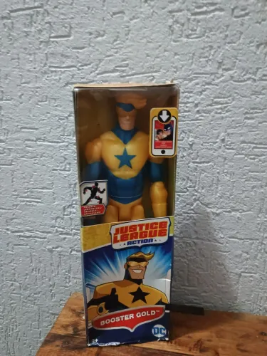 Boneco Gladiador Dourado 30 cm DC Comics