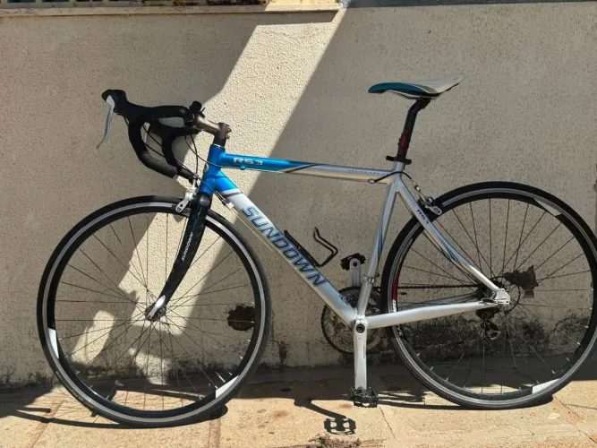BIKE SPEED SANDOWN RS3 Relação Sora