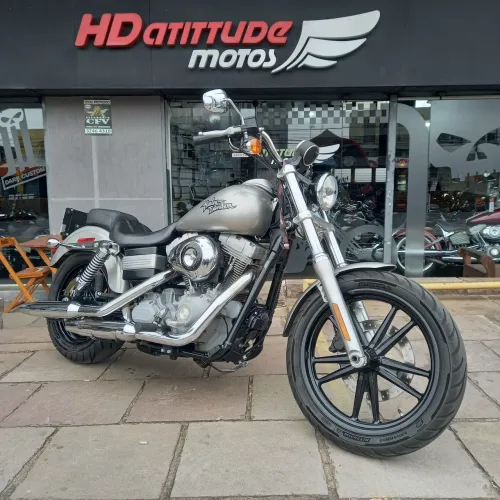 Harley - Davidson Dyna Super Glide 2009 