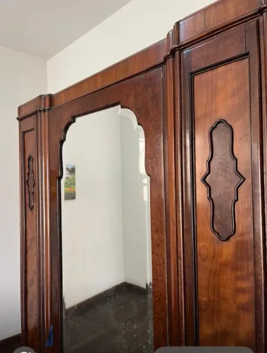 Guarda roupa em madeira Imbuia Art decô