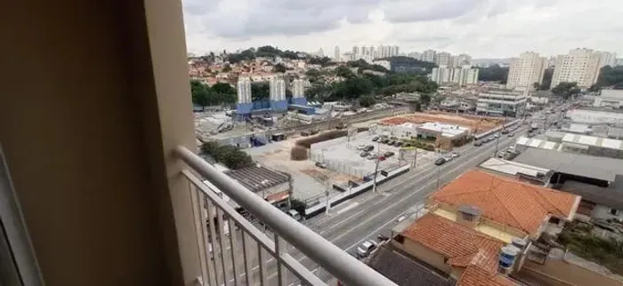 Imóvel para aluguel possui 50 metros quadrados com 2 quartos em Rio Pequeno - São Paulo - 